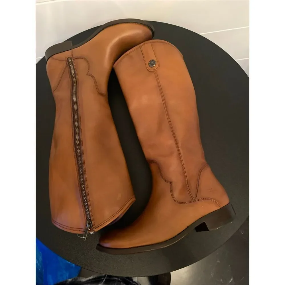 NEW $370 FRYE Marissa Medallion BUTTON MODERNIZIED ZIP BOOT COGNAC 6.5 (ME5) - Picture 6 of 9